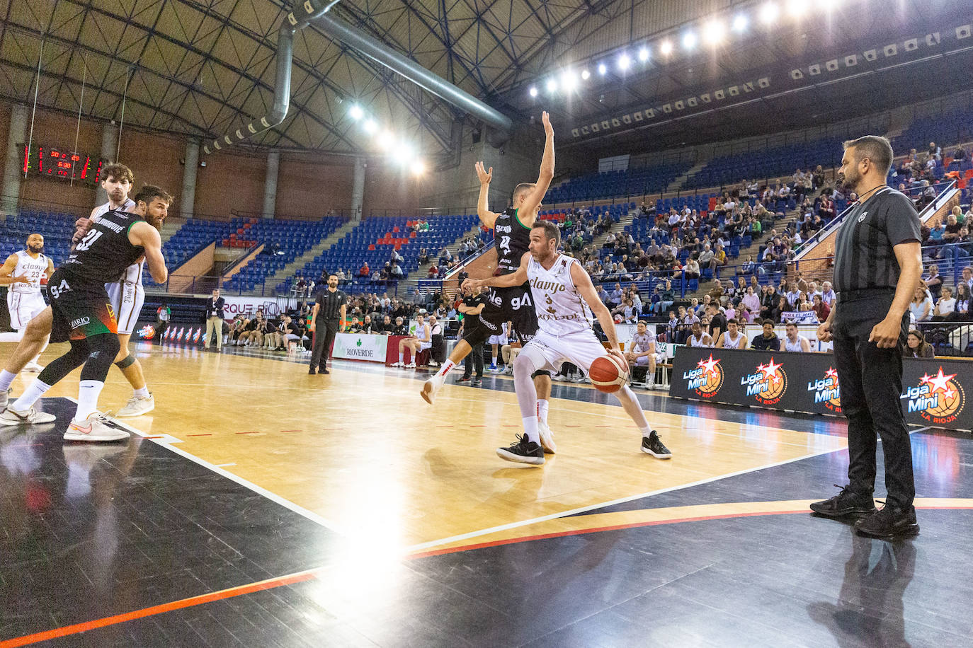 Las imágenes del partido Clavjo-Cantabria