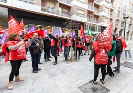 UGT La Rioja llama 'chapuza' a la convocatoria de oposiciones de maestros