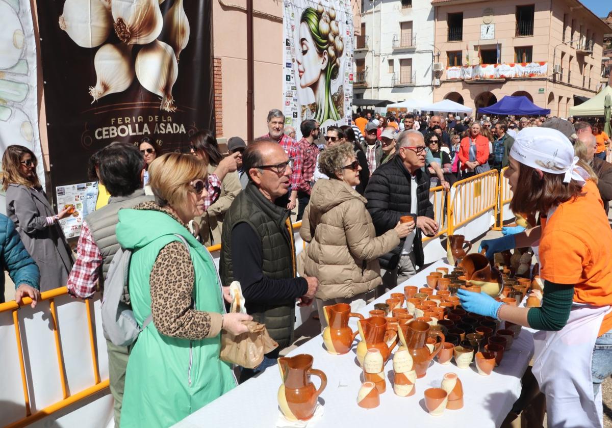 Cientos de personas disfrutaron de la degustación y el ambiente.