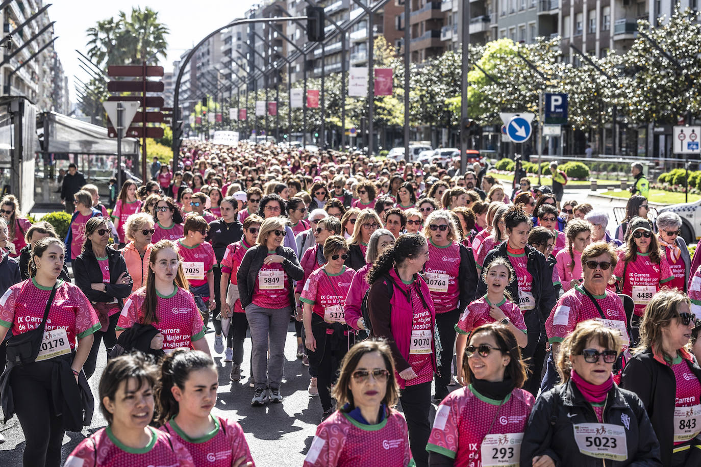 Las imágenes de la Carrera de la Mujer (I)