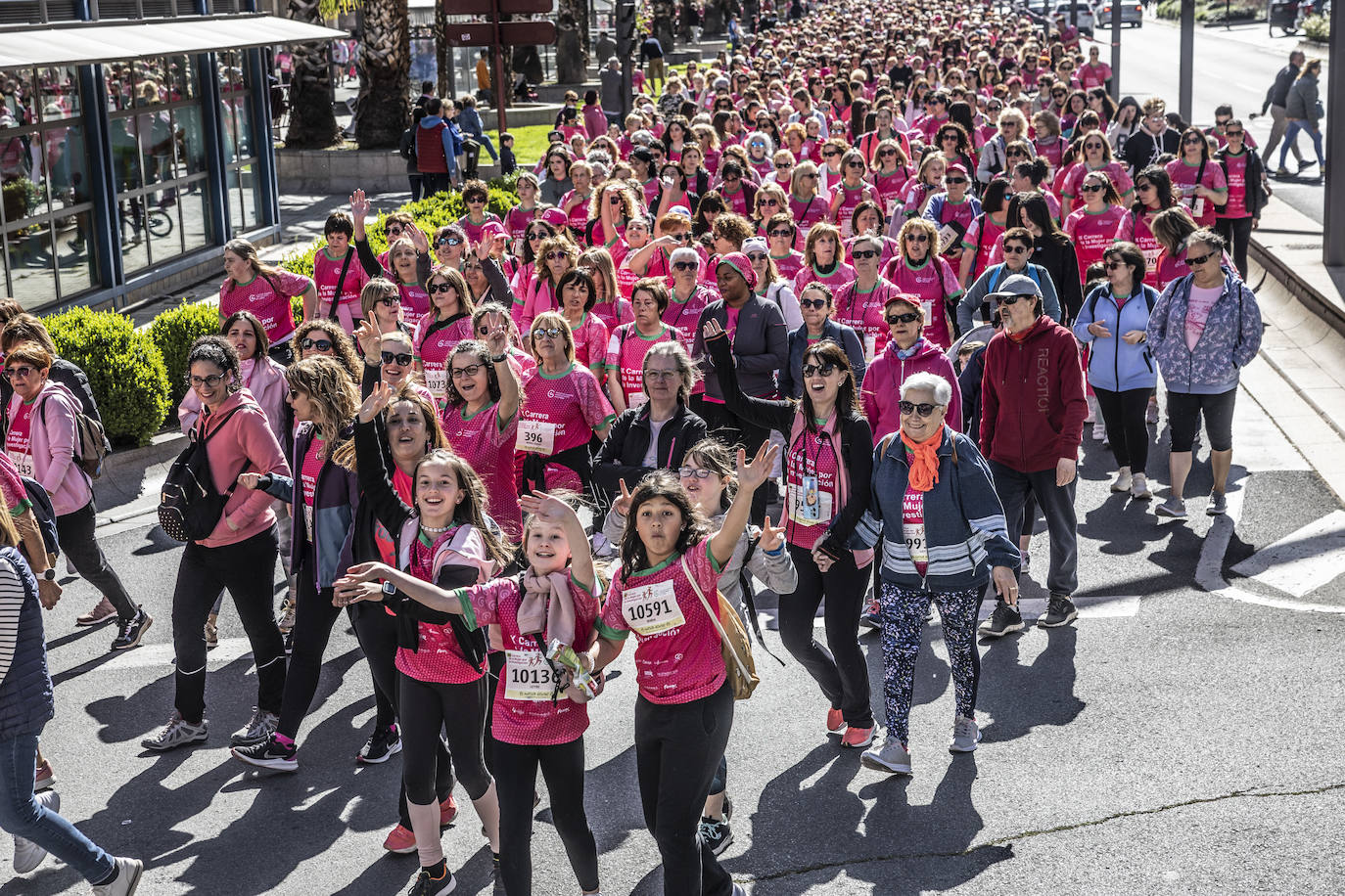 Las imágenes de la Carrera de la Mujer (I)