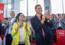 Andreu y Sánchez, con Hermoso de Mendoza, en un mitin para las pasadas autonómicas y municipales.