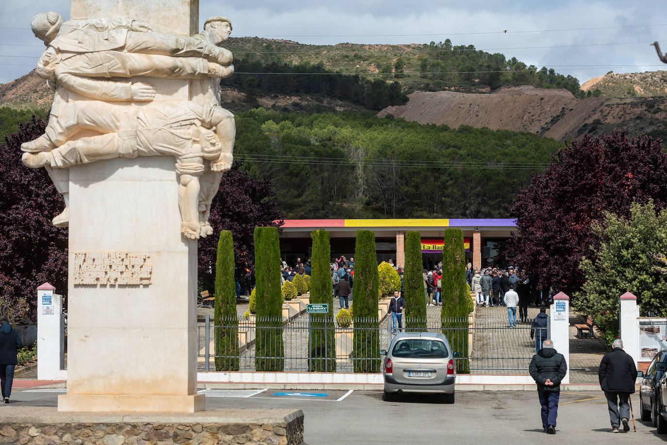 Homenaje cívico a los represaliados en La Barranca