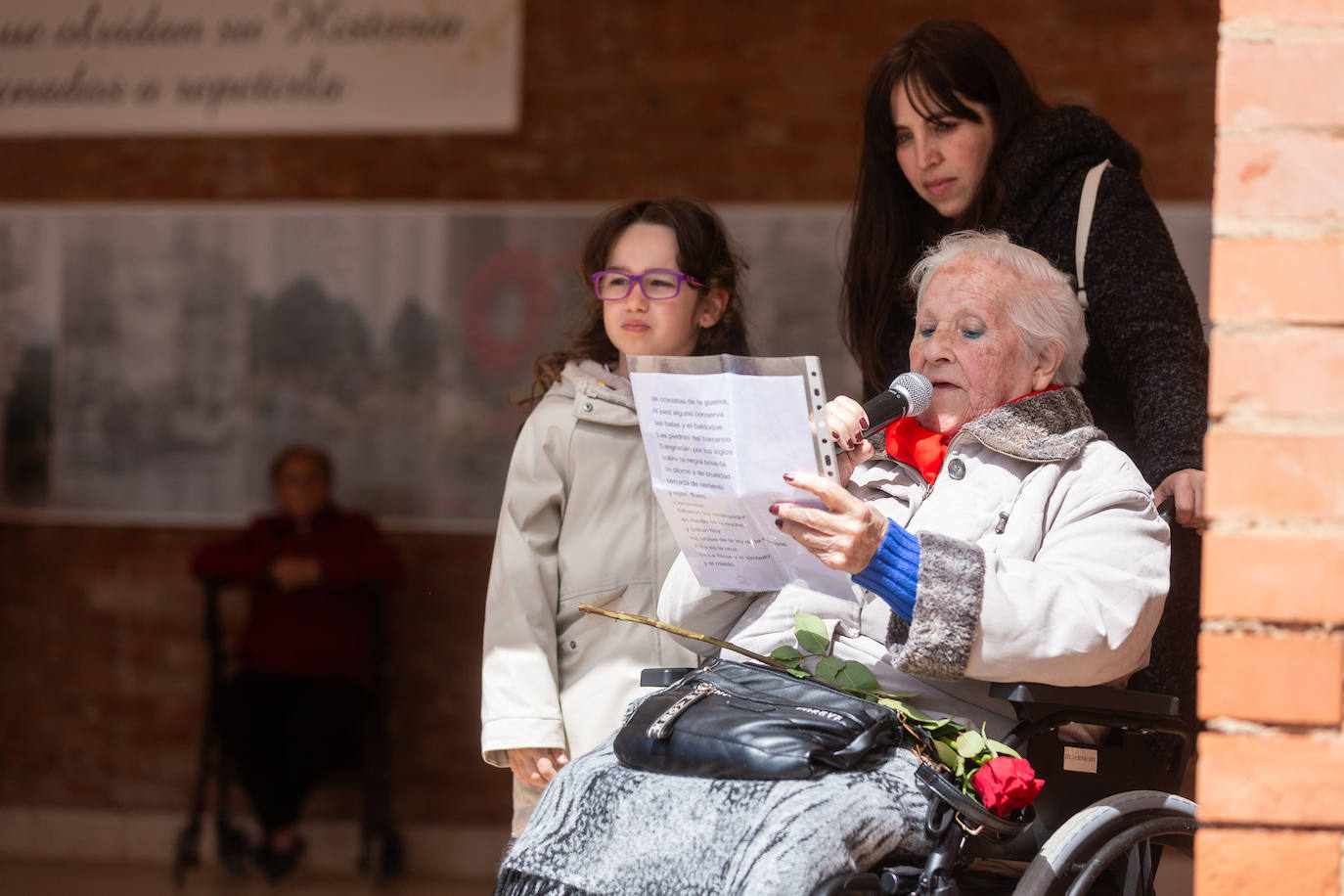 Homenaje cívico a los represaliados en La Barranca