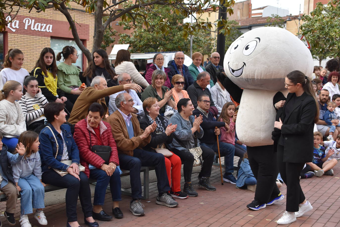 Inauguración de la XI Feria Fungitur en Pradejón