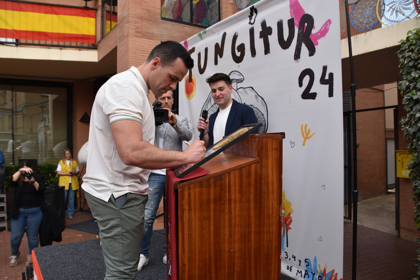 Inauguración de la XI Feria Fungitur en Pradejón