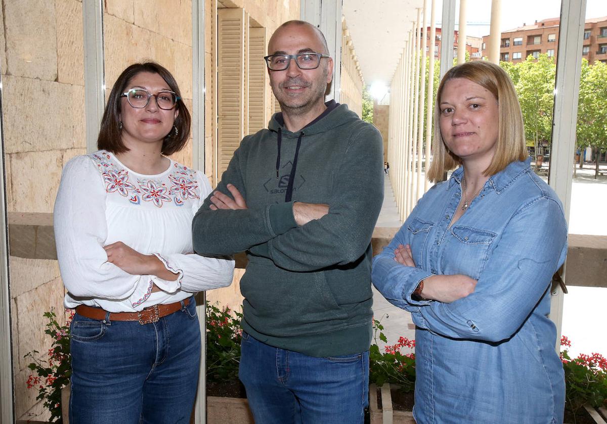 La madre de Manuel, Mila Aróstegui, junto con los padres de Sara, Eduardo Rojas y Cristina Reizabal.