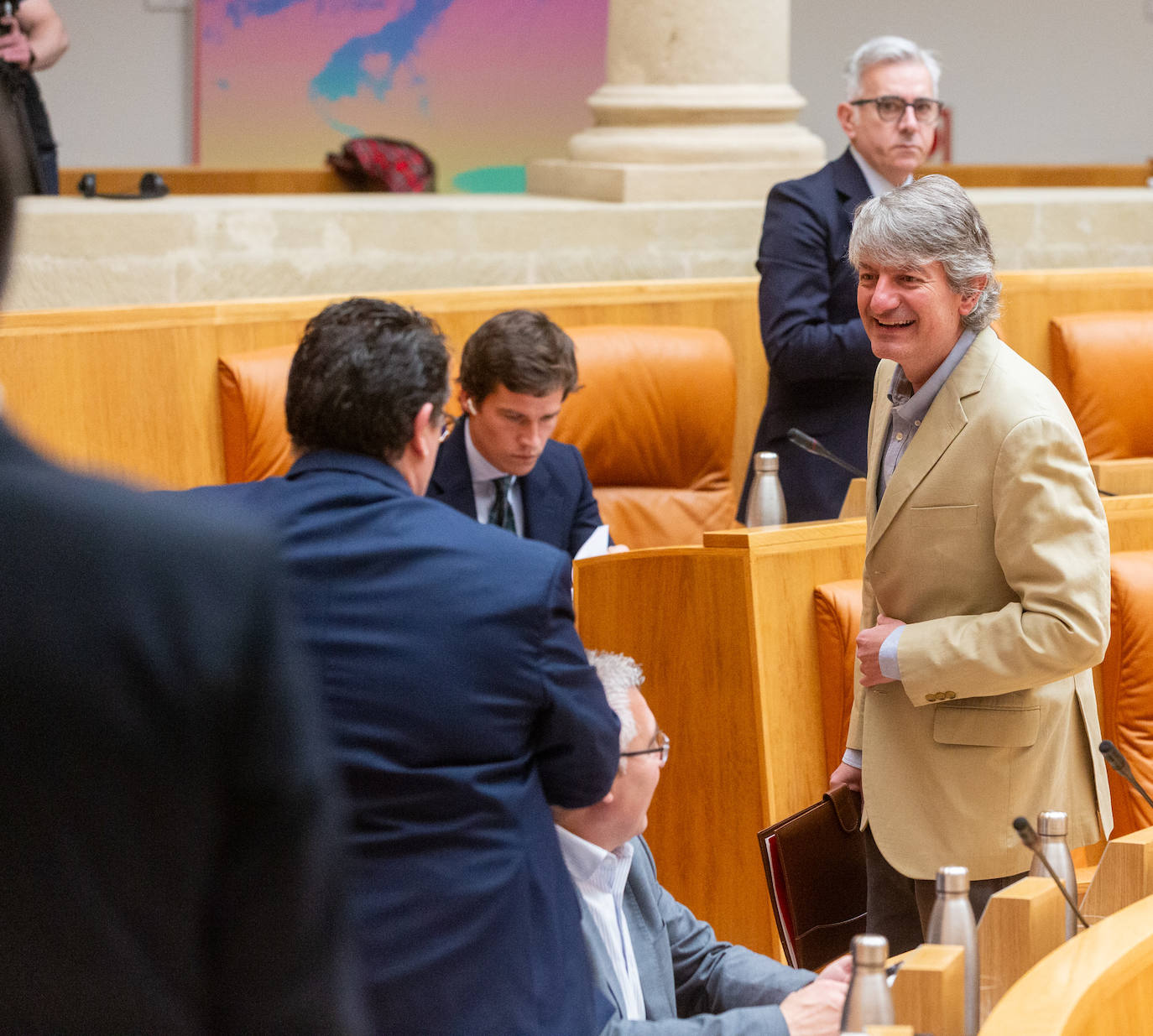 La sesión del Pleno del Parlamento, en imágenes