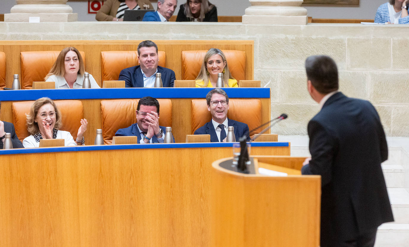 La sesión del Pleno del Parlamento, en imágenes