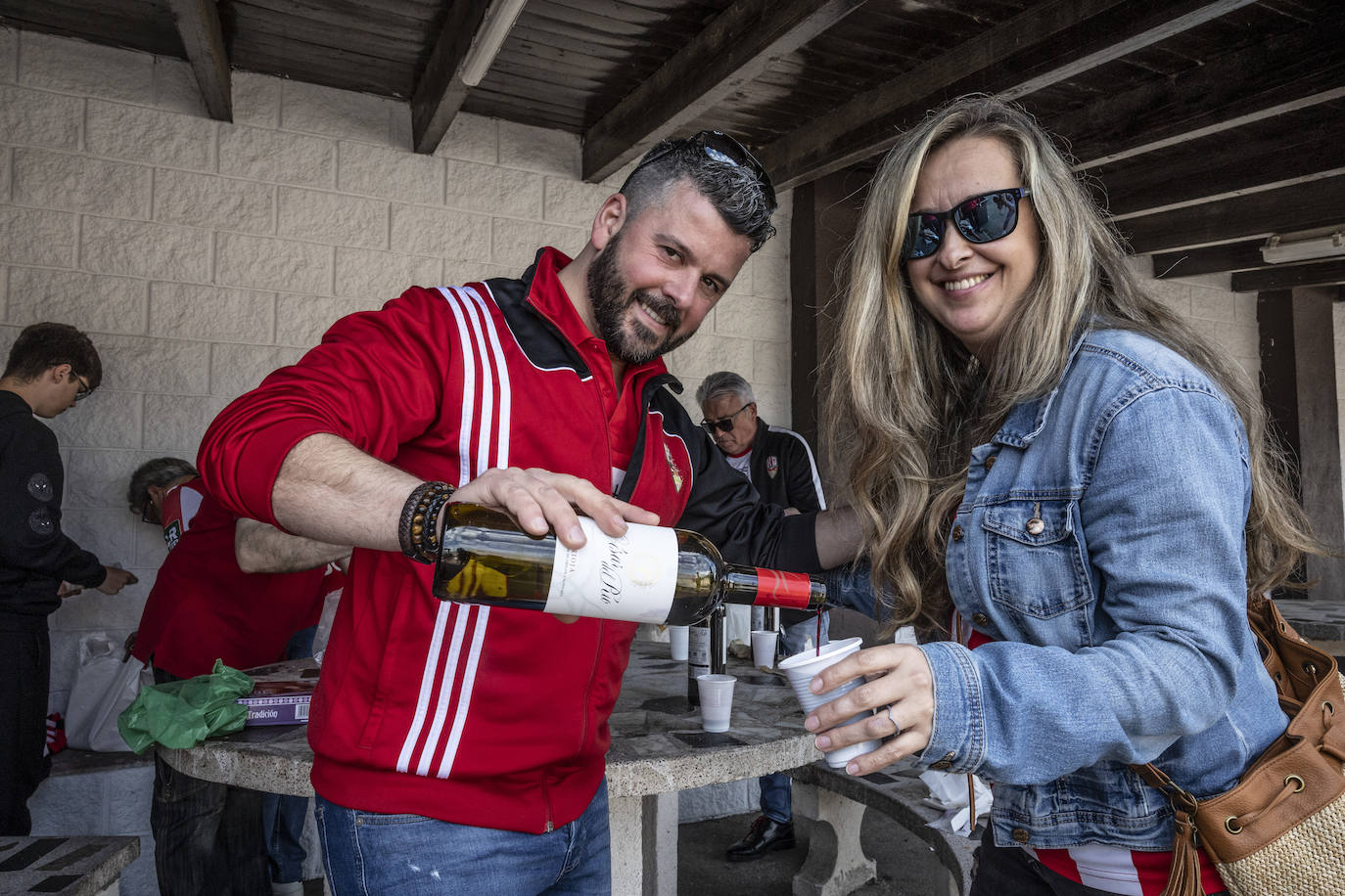 Las imágenes de la afición de la UDL en Guijuelo