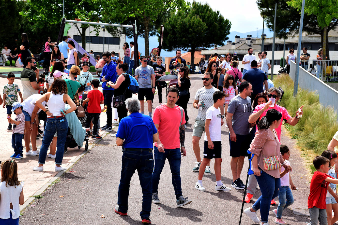 Día de ranchos en las fiestas de Valdegastea