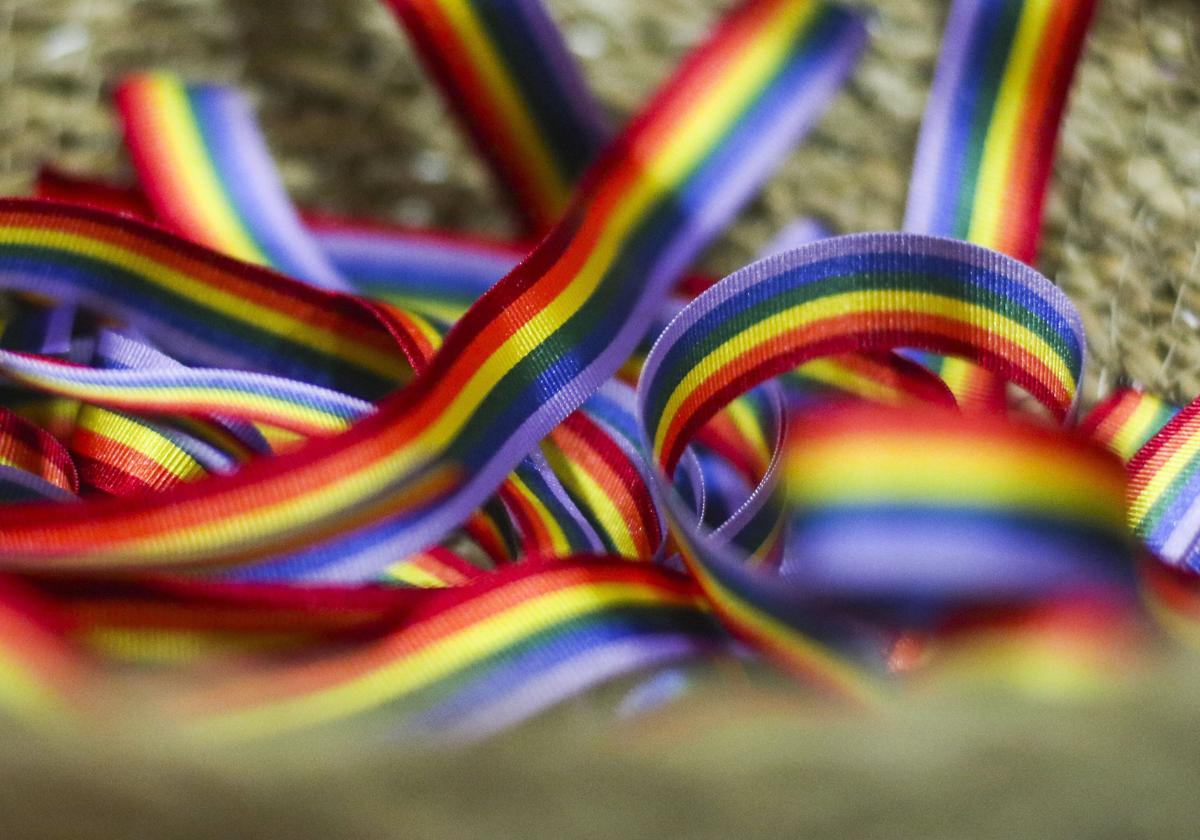 El 40% de las personas LGTBI «vuelve al armario» cuando está en el trabajo