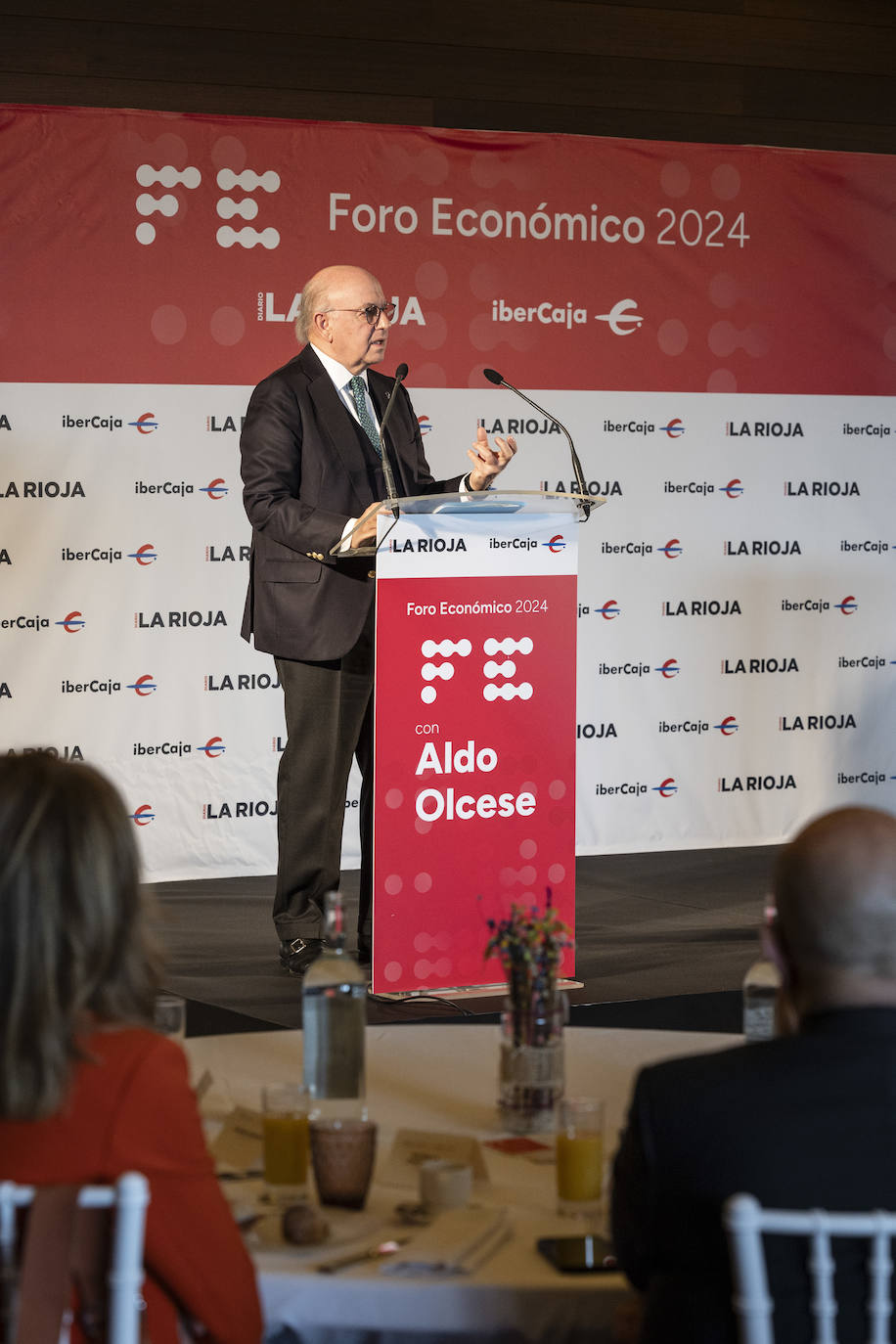 El economista Aldo Olcese participó en el foro económico de Diario LA RIOJA