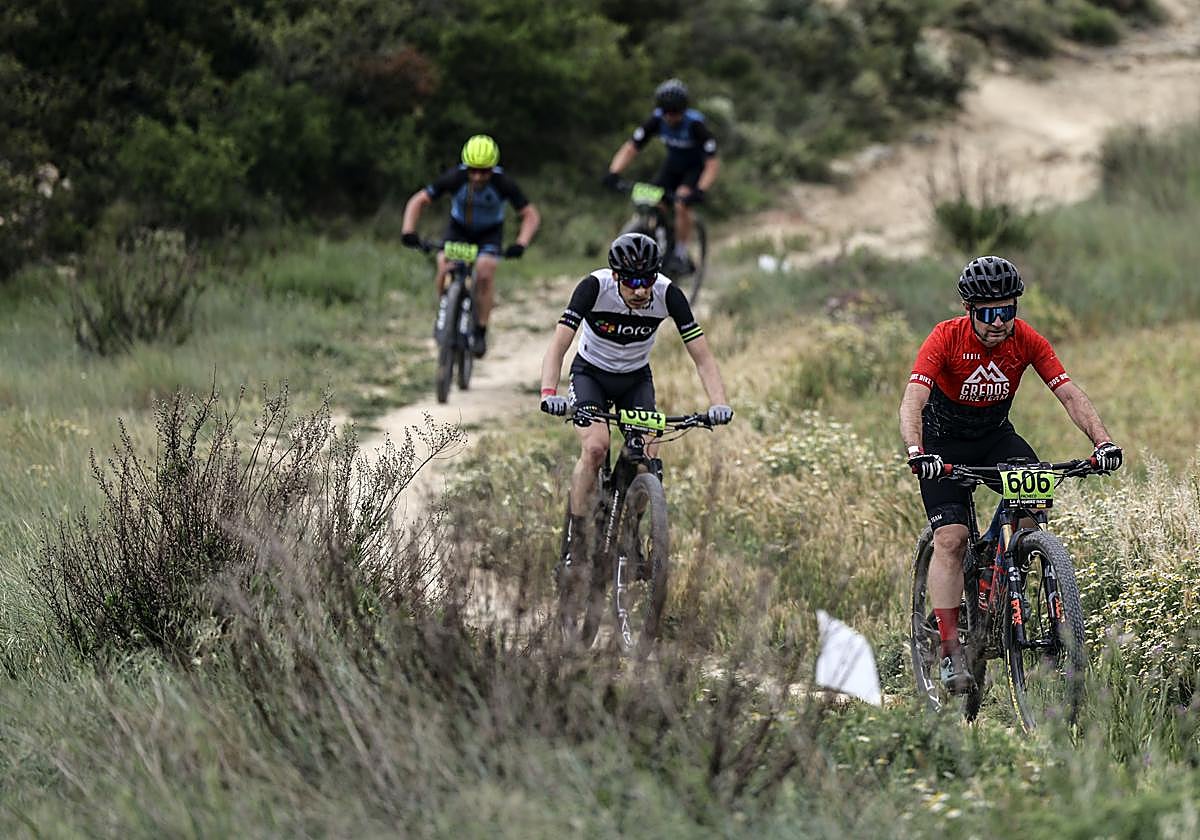 La Rioja Bike Race comenzó su décima edición con una contrarreloj individual por las inmediaciones de Logroño.