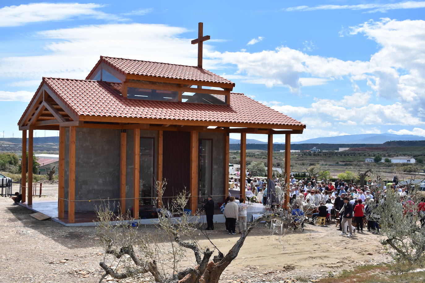 Inauguración de la ermita de la Virgen de Fátima en Pradejón