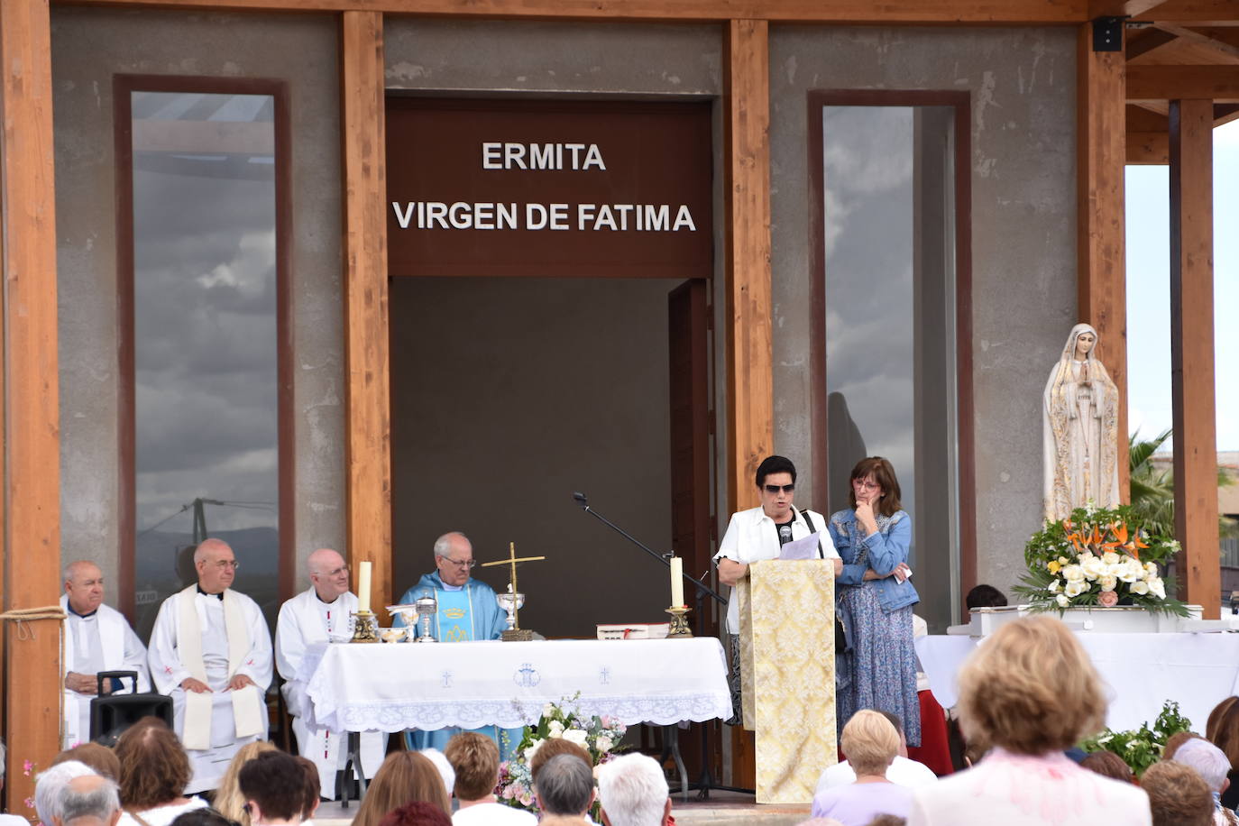 Inauguración de la ermita de la Virgen de Fátima en Pradejón