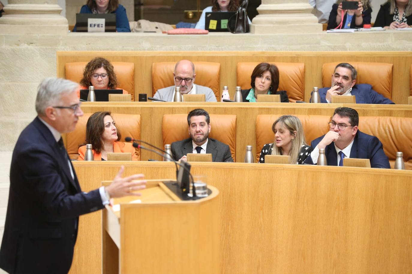 Las imágenes del pleno del Parlamento