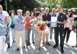 Reconocimiento de los vecinos de Zona Centro a los Bomberos de Logroño.