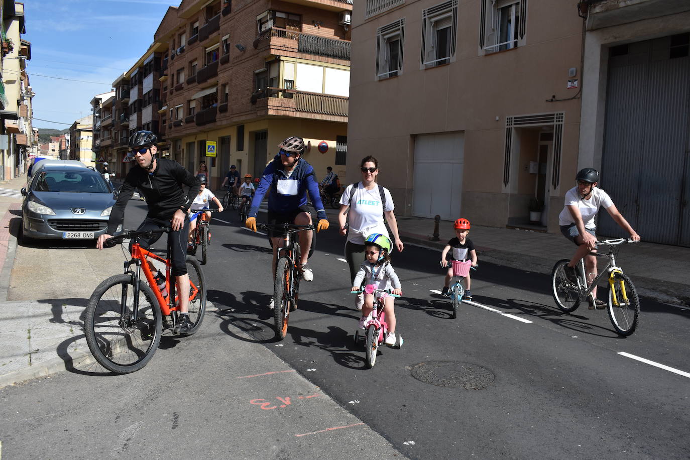 Ochenta ciclistas en el Día de la bici de Quel