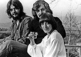 Carmen Medrano, Jesús Vicente Aguirre e Iñaki Ramos, componentes de Carmen, Jesús e Iñaki.