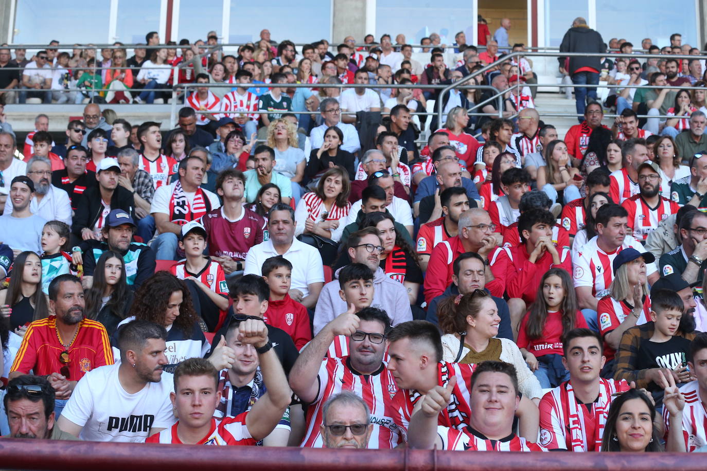 Las imágenes de los aficionados en Las Gaunas