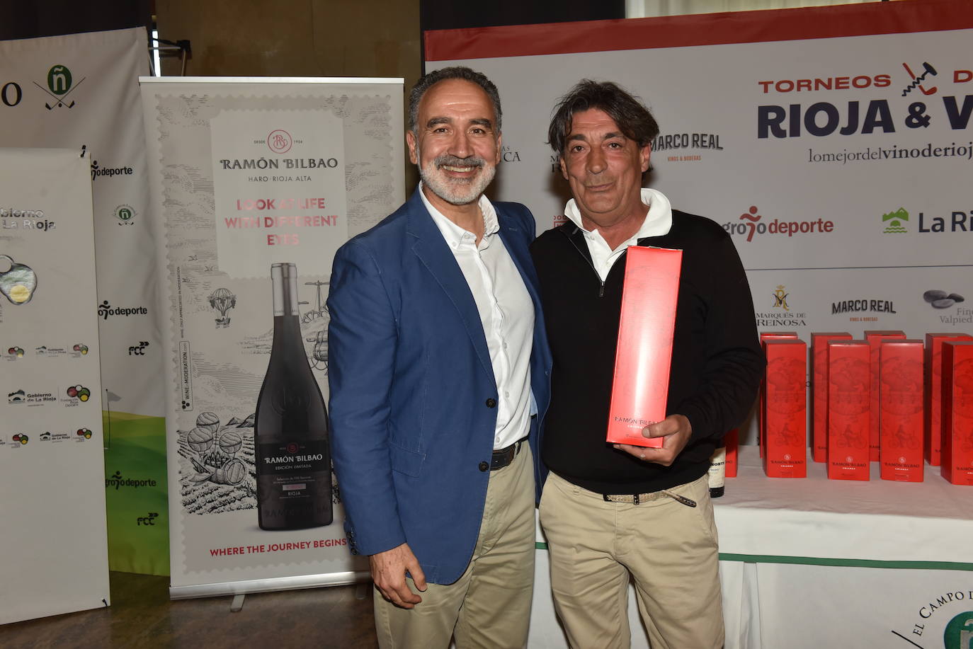 Entrega de premios y cata de los vinos de Ramón Bilbao