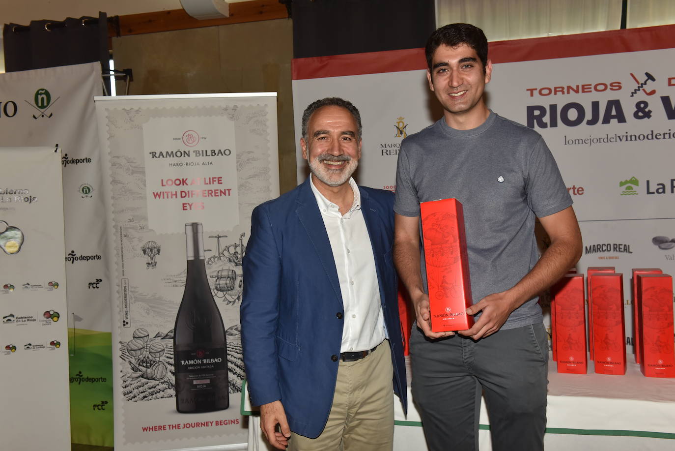 Entrega de premios y cata de los vinos de Ramón Bilbao