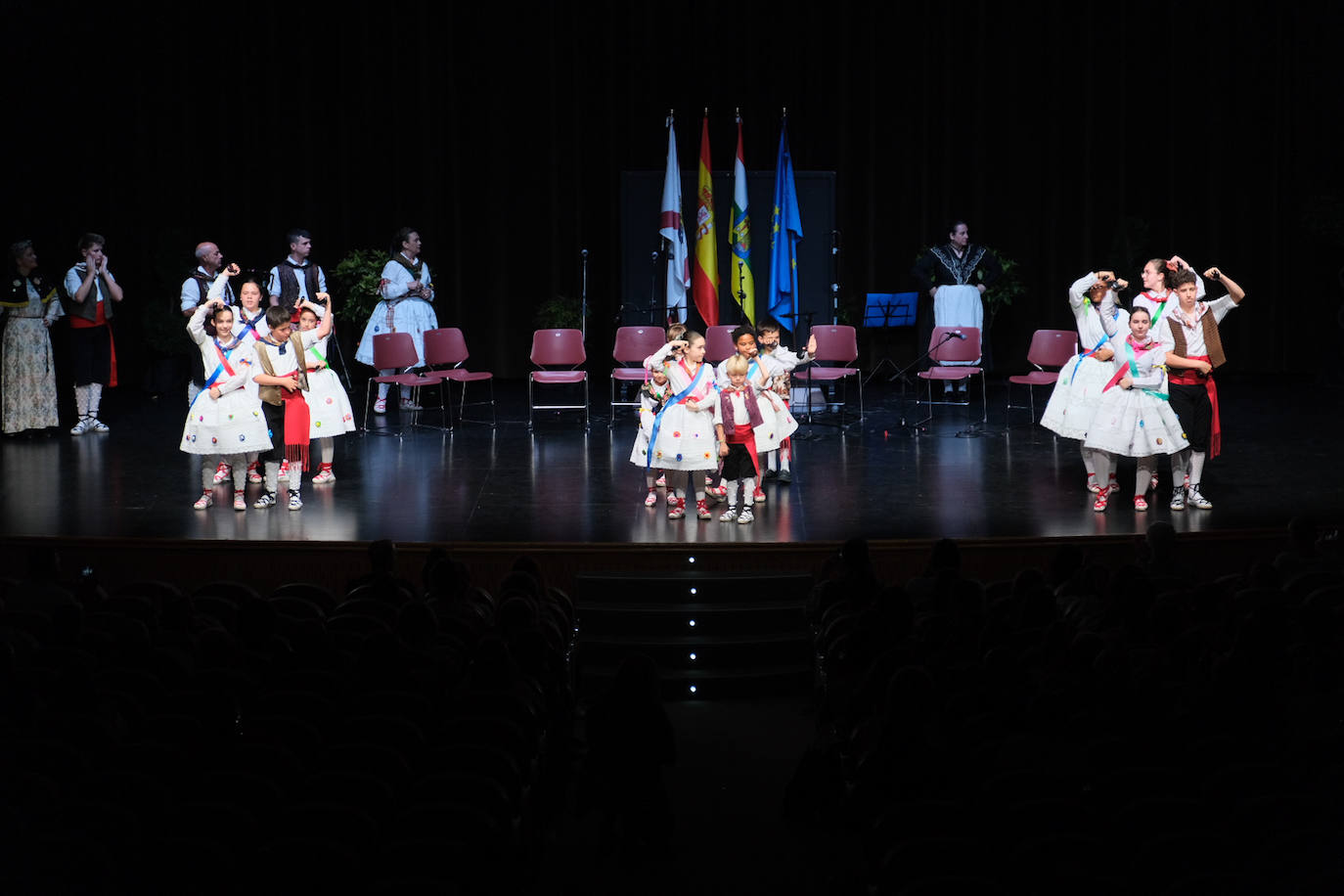 VIII Festival Folklórico Infantil, en imágenes