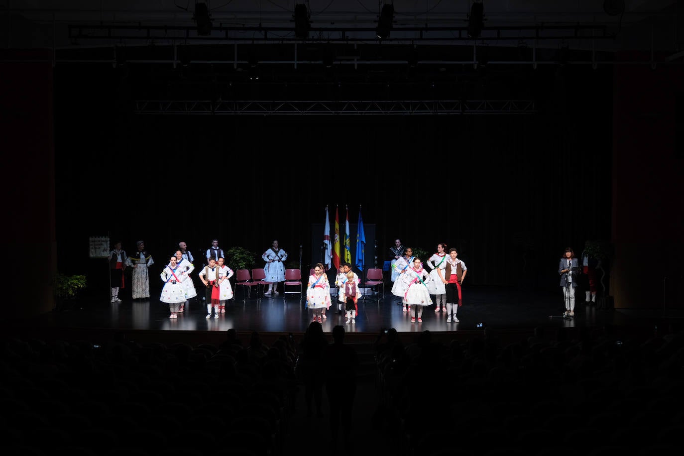 VIII Festival Folklórico Infantil, en imágenes