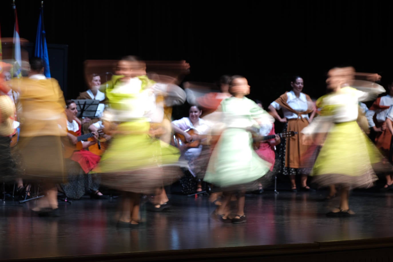 VIII Festival Folklórico Infantil, en imágenes