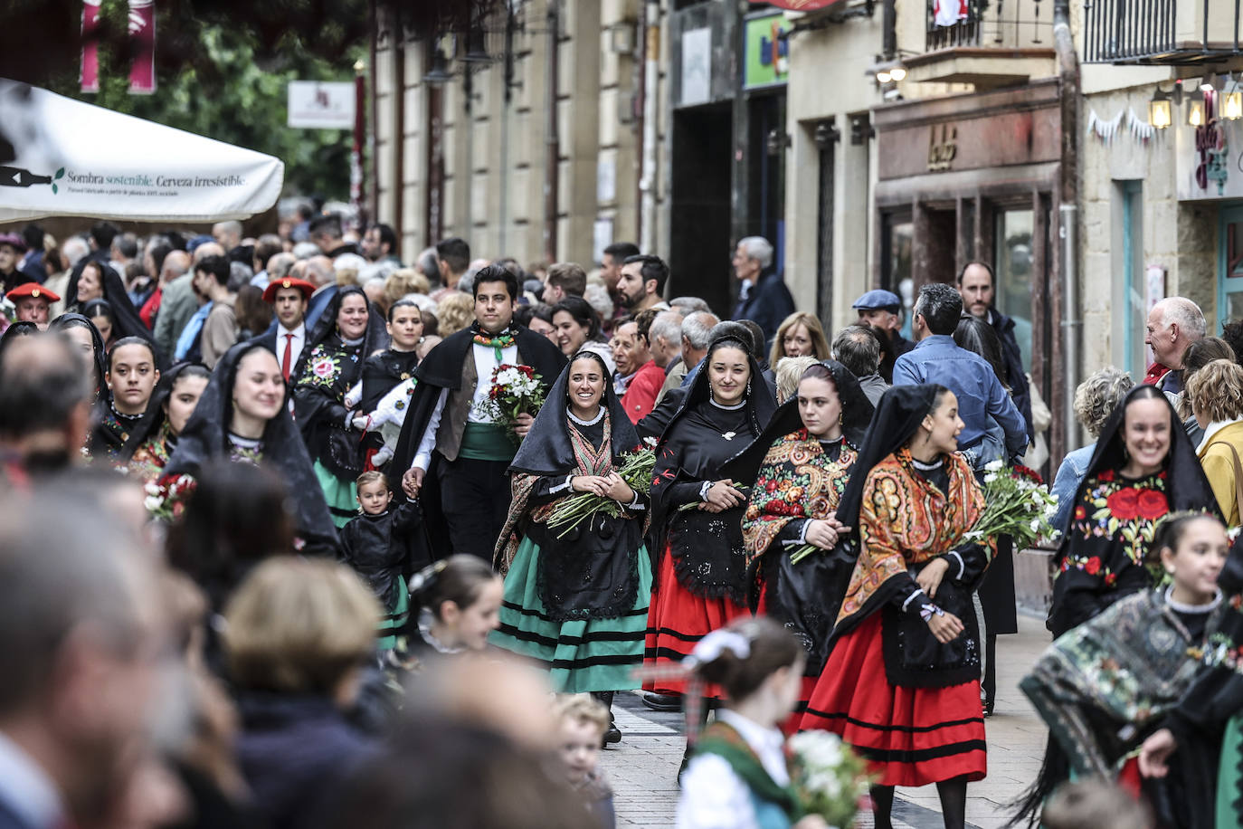 Ofrenda floral a San Bernabé