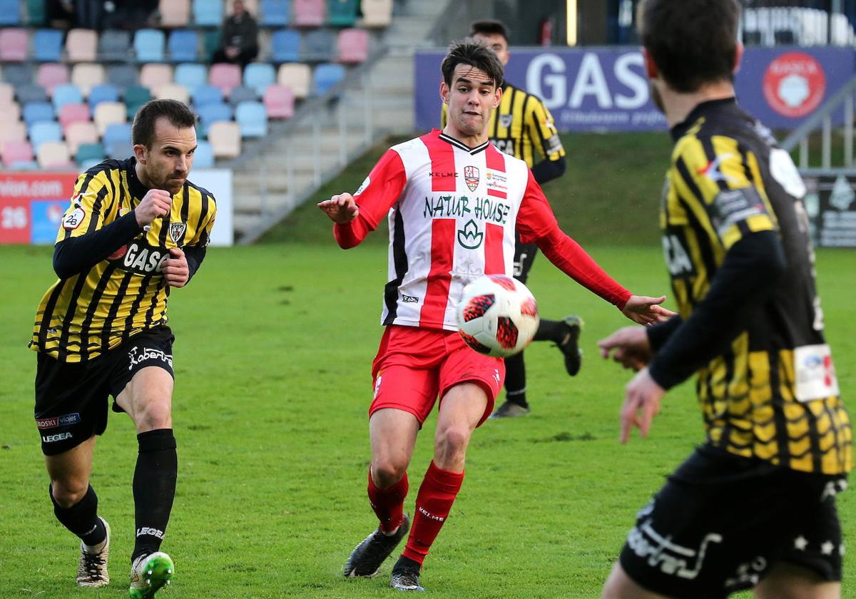 Víctor López, en el 2019 en su etapa como jugador de la UD Logroñés.