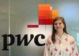 Belén Marcos, en su actual puesto de trabajo en una consultoría.