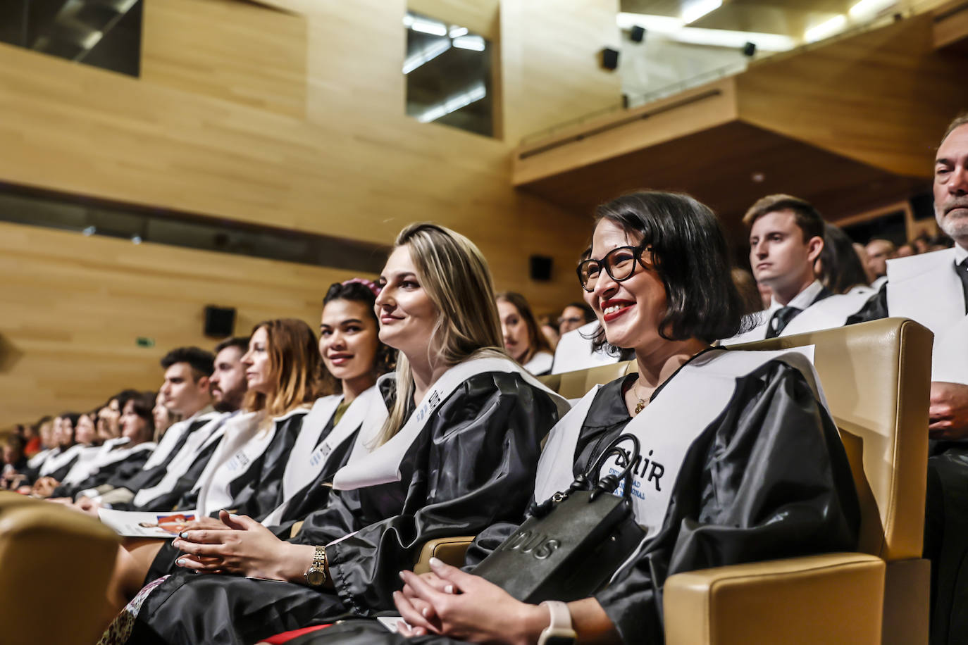 Graduación de los alumnos de Derecho y Empresa y Comunicación de UNIR