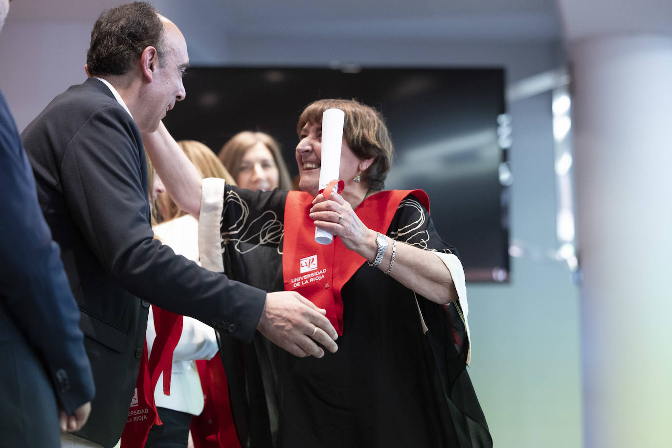 Graduación de adultos en la Universidad de la Experiencia