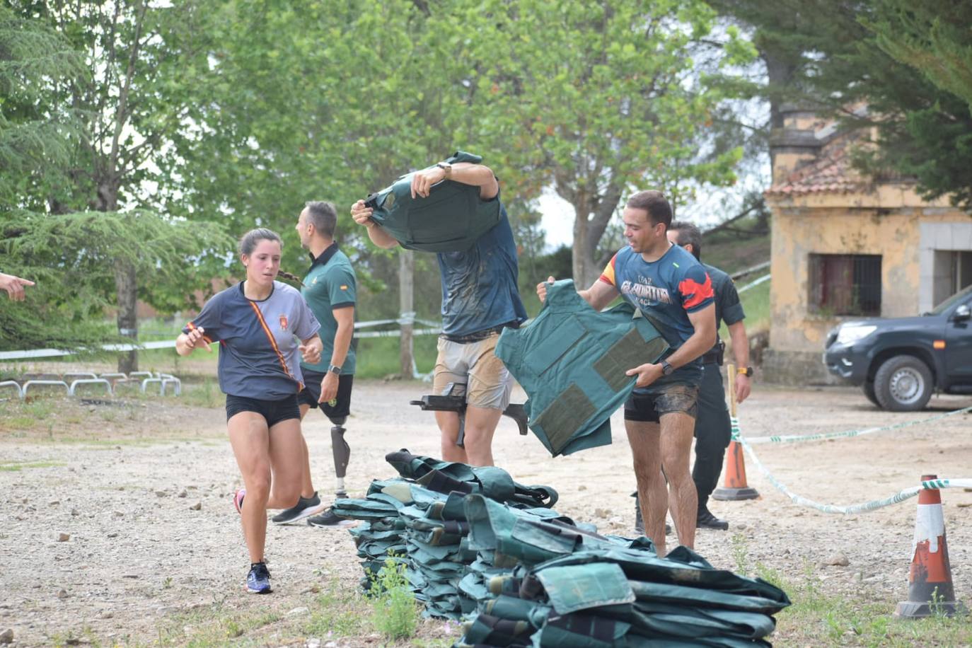 Intensidad en el inicio de la Gladiator Race en Logroño