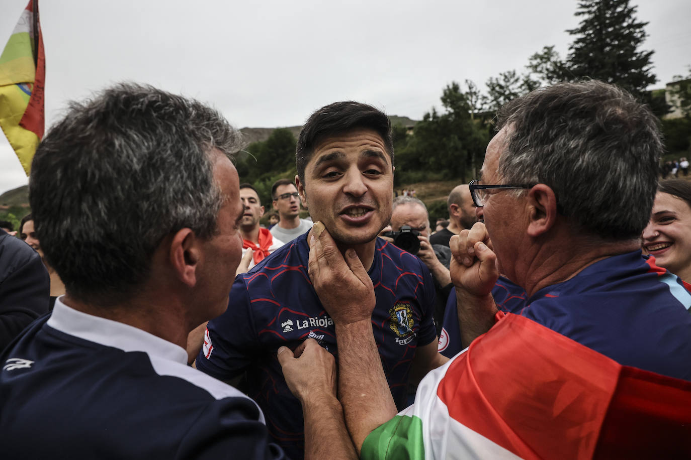 Anguiano celebra el ascenso de su equipo a Segunda Federación