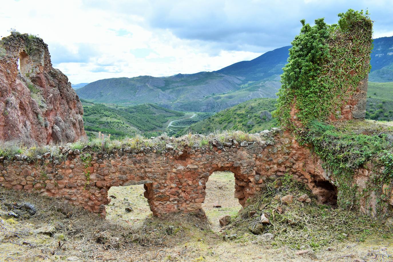 San Prudencio luce desbrozado