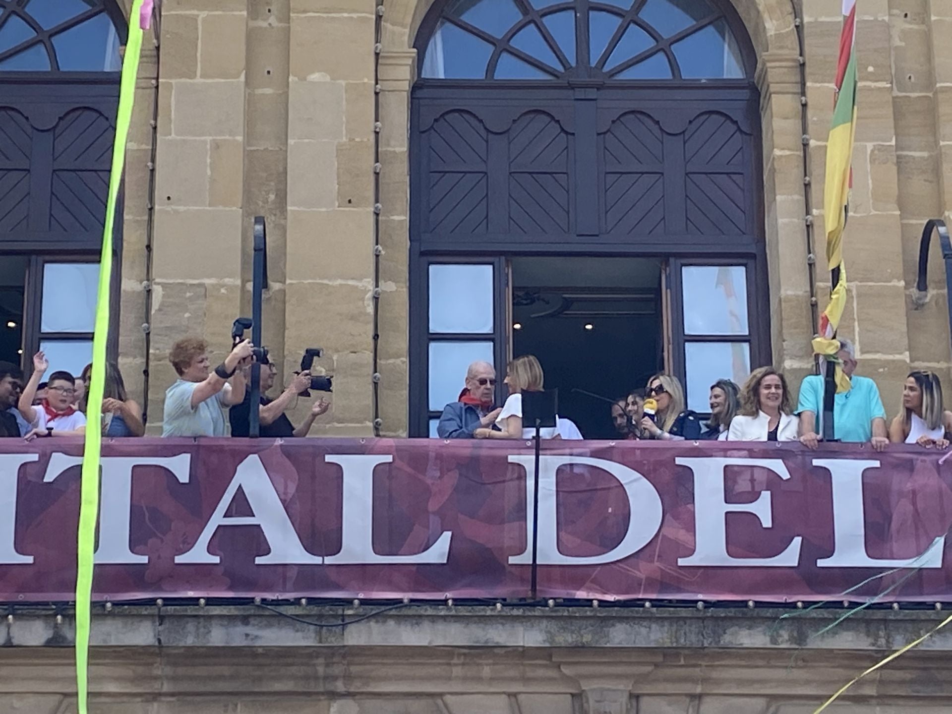 El disparo del cohete en Haro, en imágenes