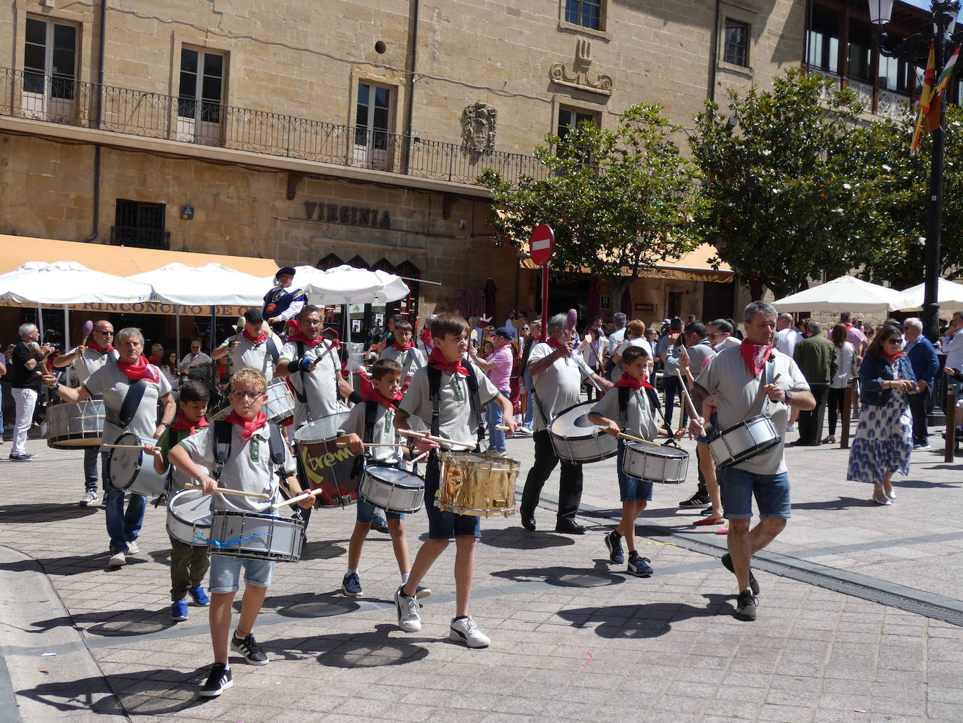El disparo del cohete en Haro, en imágenes