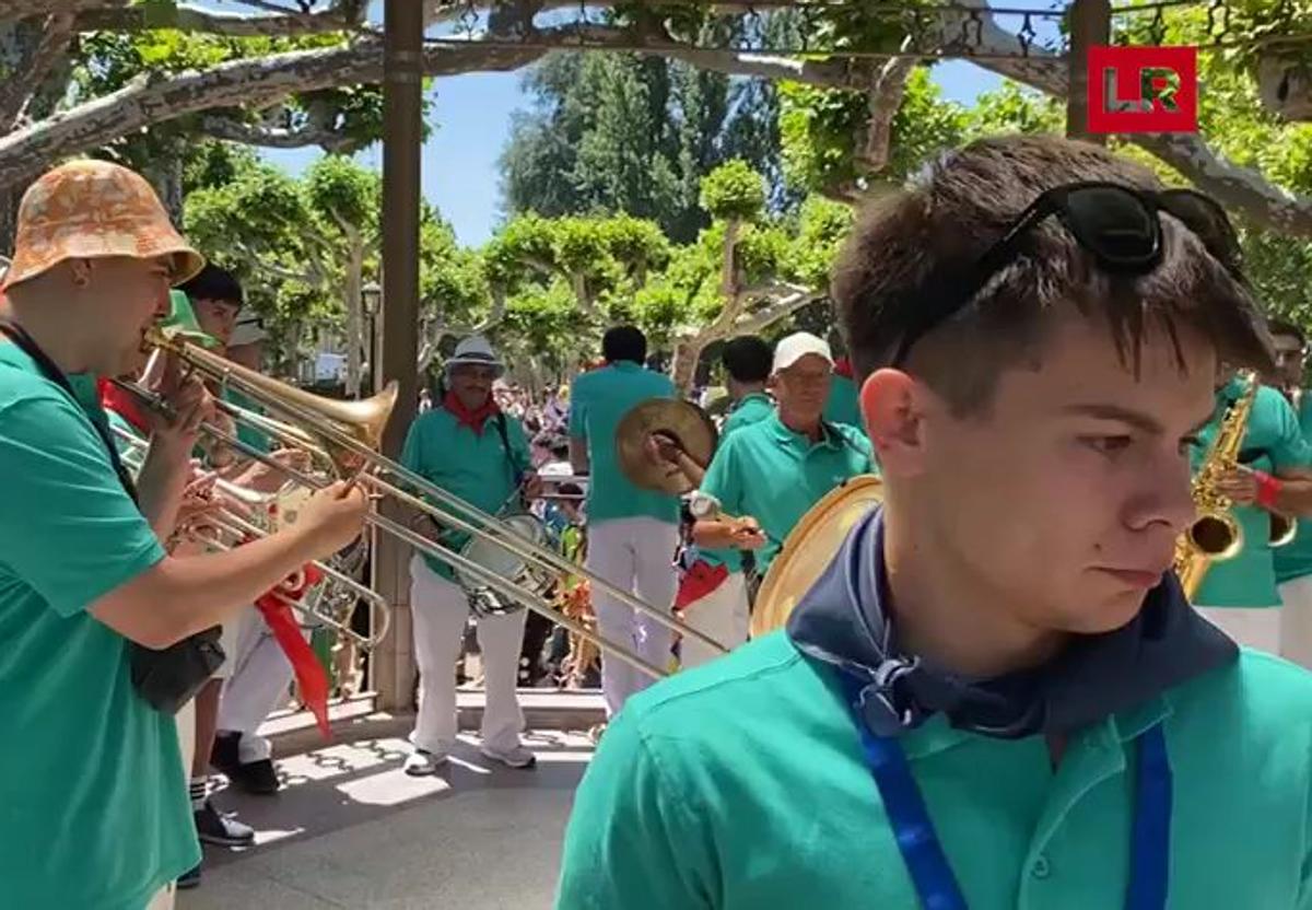 Vídeo: Las tradicionales Vueltas de Nájera