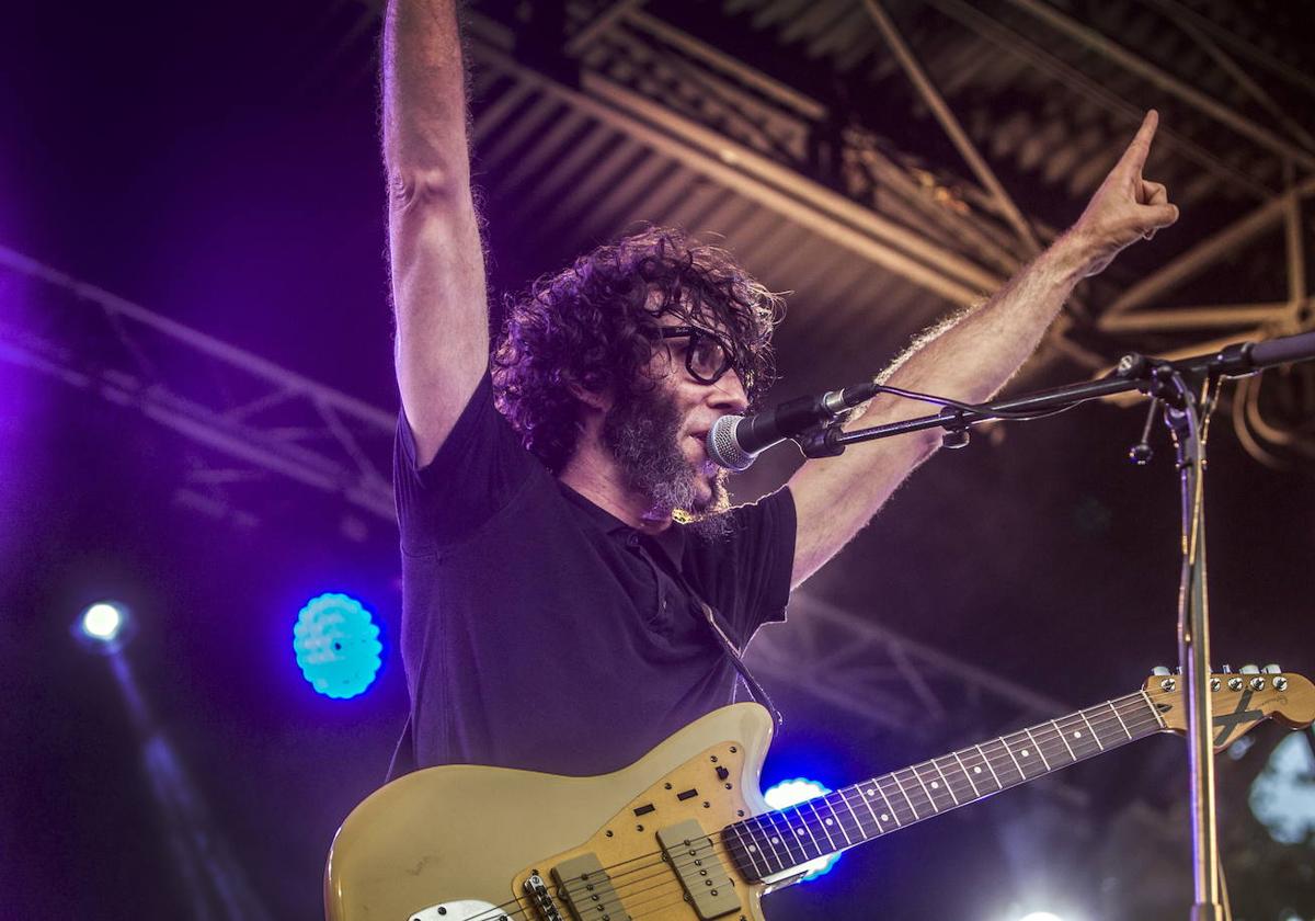 Diego M. Continente en el primer concierto en abierto de Messura, inaugurando el MUWI 2018 en el Revellín de Logroño.