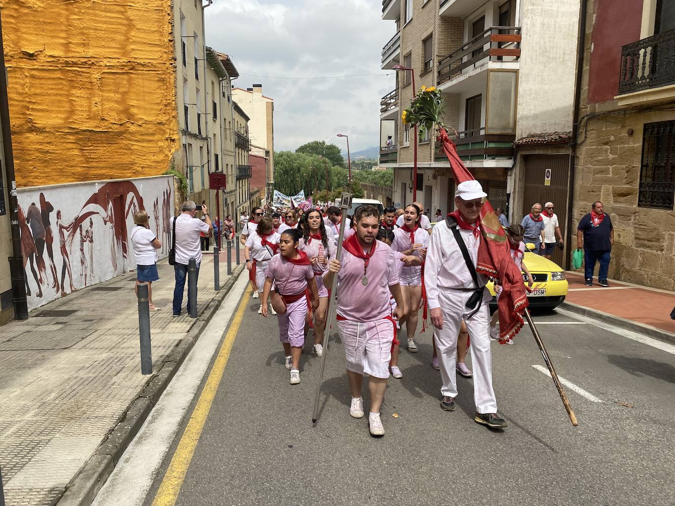 La Batalla del Vino infantil, en imágenes