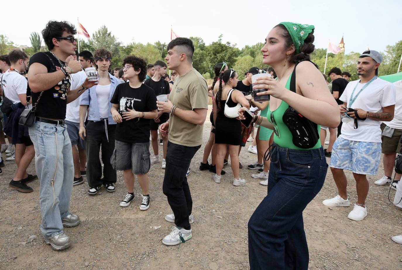 Calor y buen ambiente en Holika el viernes por la tarde