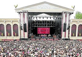 Inauguración del festival Holika la semana pasada, en la que participó el Grupo Paso Viviente.