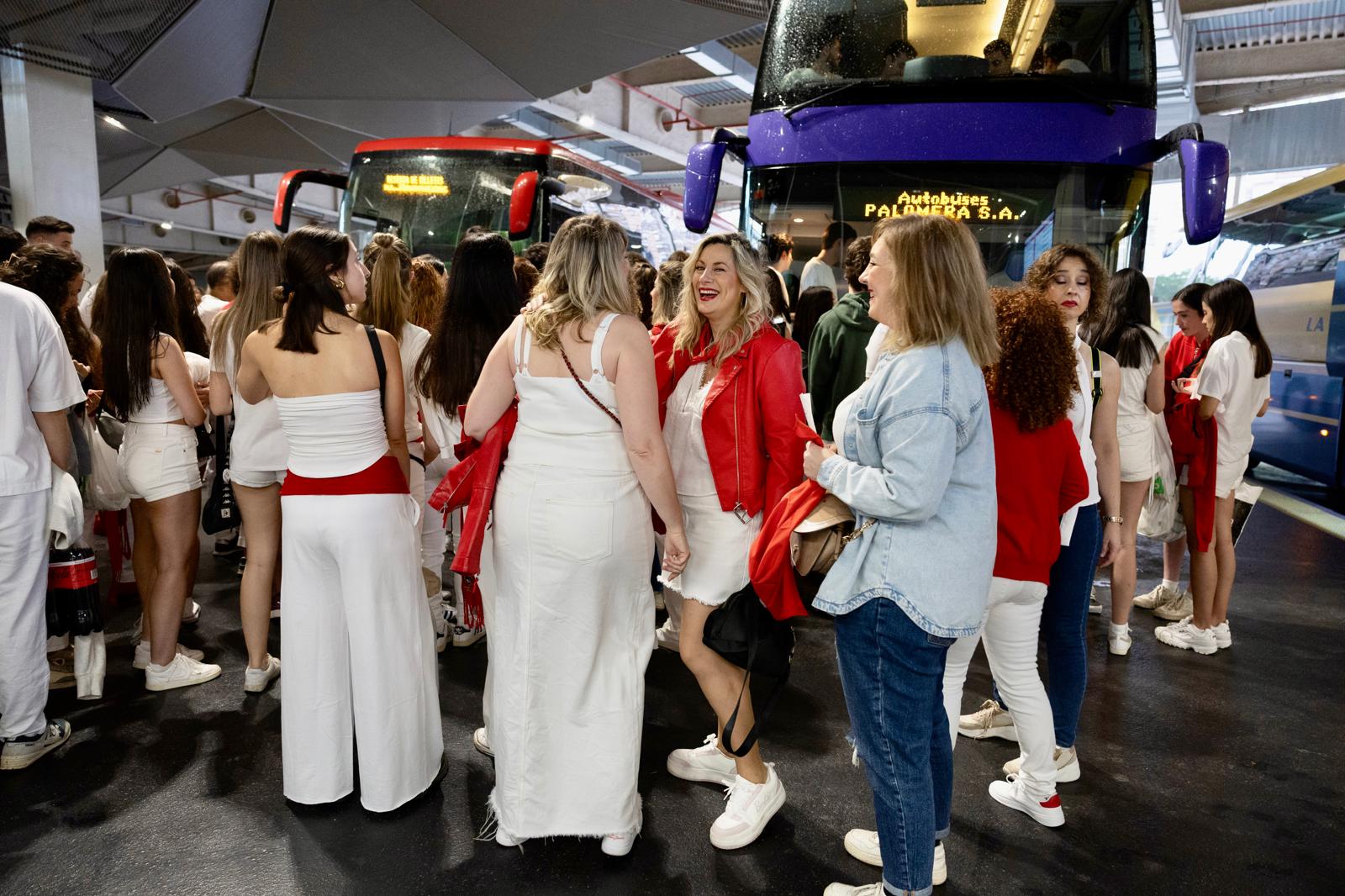 Los riojanos viajan a Pamplona para vivir las fiestas de San Fermín