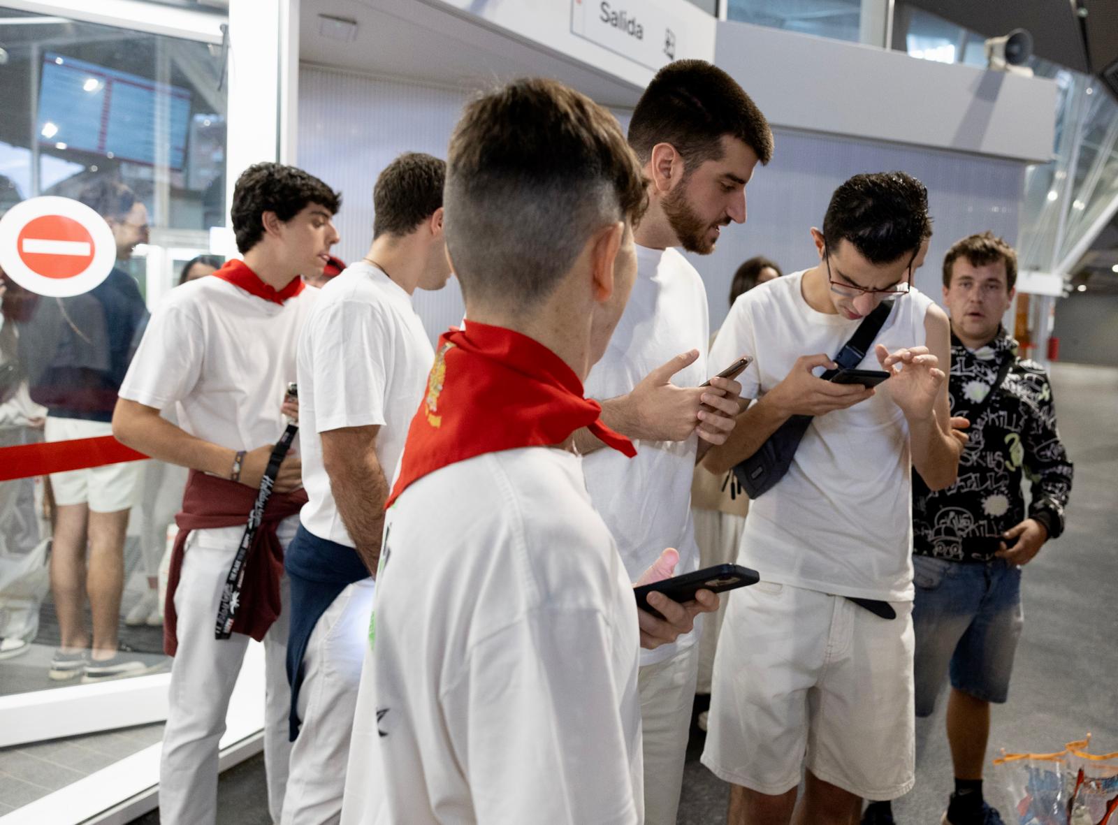 Los riojanos viajan a Pamplona para vivir las fiestas de San Fermín