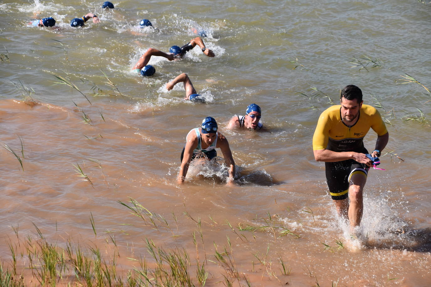 Las imágenes del triatlón Calagvrris