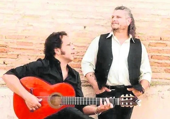 Floren Romero y el guitarrista Jesús Carbonell.