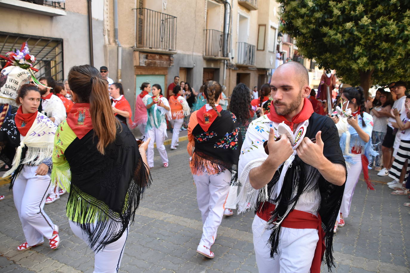 Búscate en las fiestas de Santa Ana de Cervera